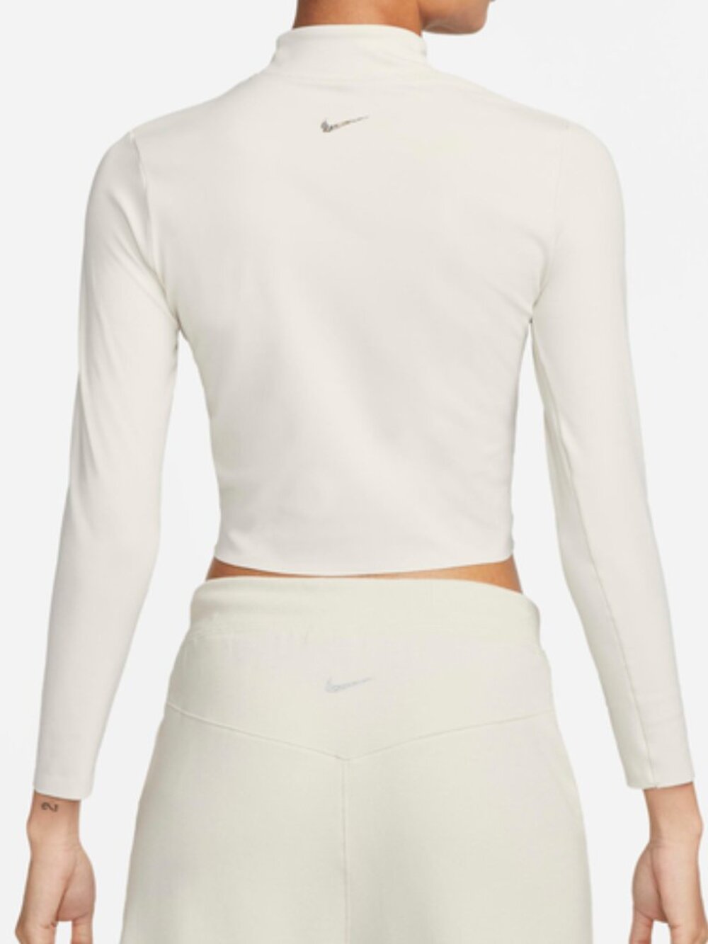 Nike Yoga Dri-FIT Luxe Top Womens Tan Long Sleeve Crop Stretch XS NWT